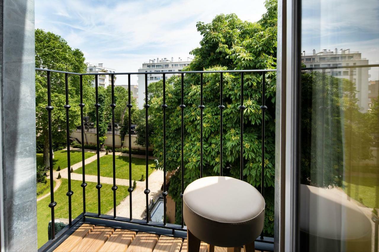 Hotel De La Tour Eiffel Paris Exterior photo